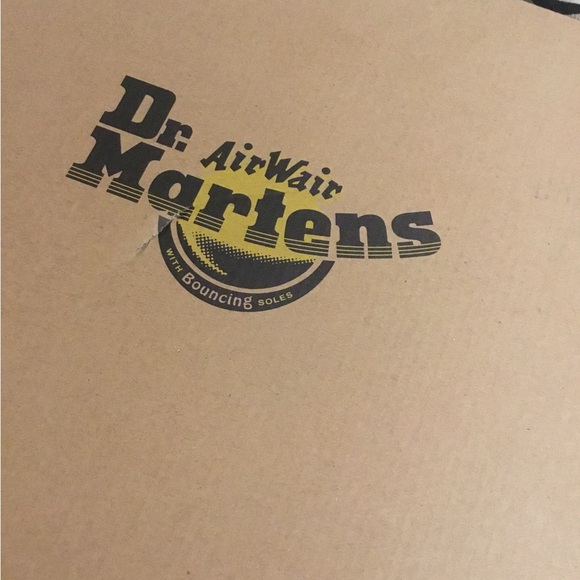 Dr. Martens Blair Platform Sandals NIB - Picture 9 of 10